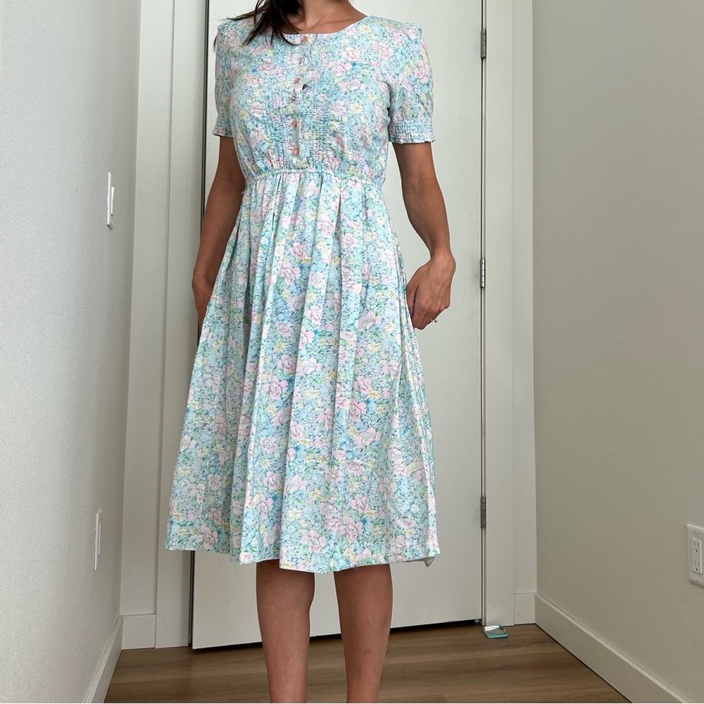 Leslie Fay Mint and Pink Floral Midi Dress
